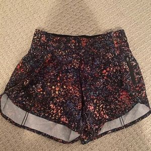 Lululemon Tracker Low Rise Lined Short